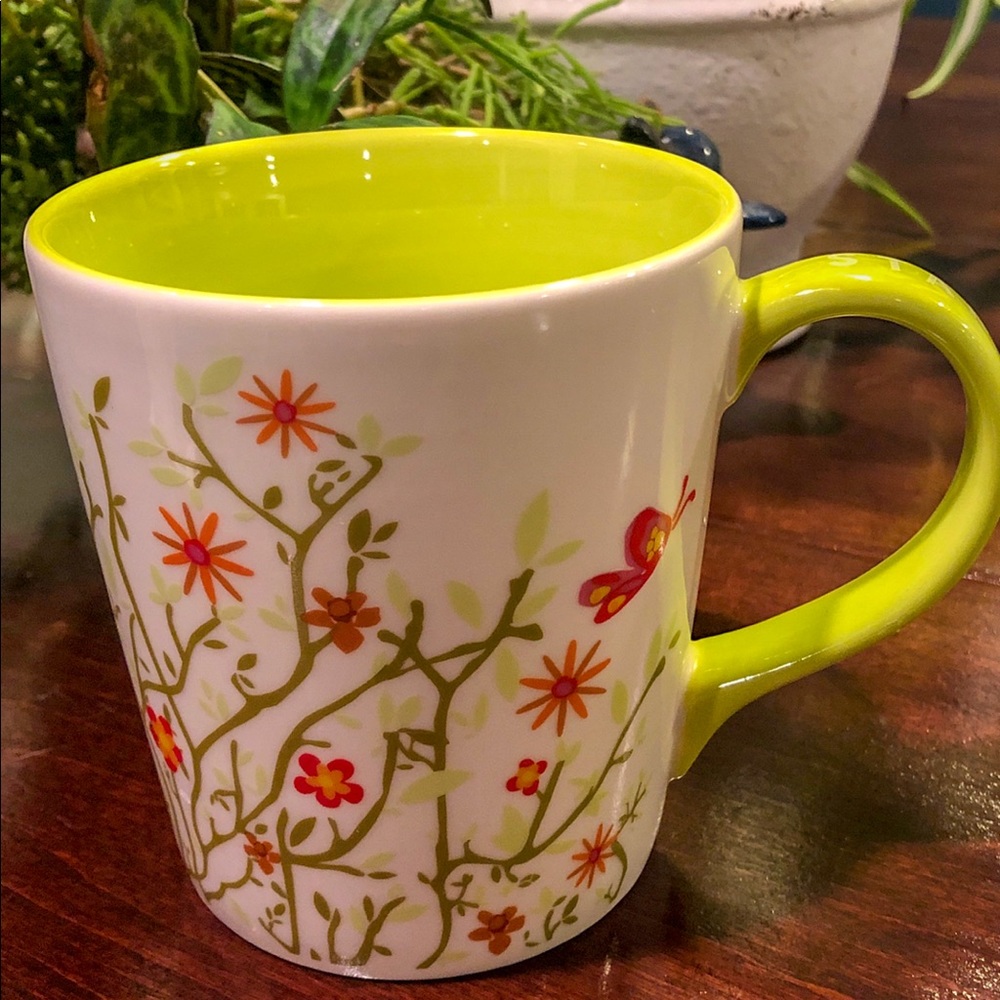 STARBUCKS 2007 BUTTERFLY/FLOWERS/LIME GREEN INSIDE 12oz. COFFEE MUG